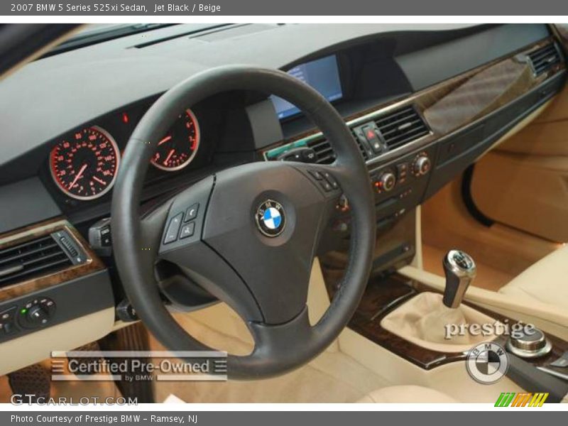 Jet Black / Beige 2007 BMW 5 Series 525xi Sedan