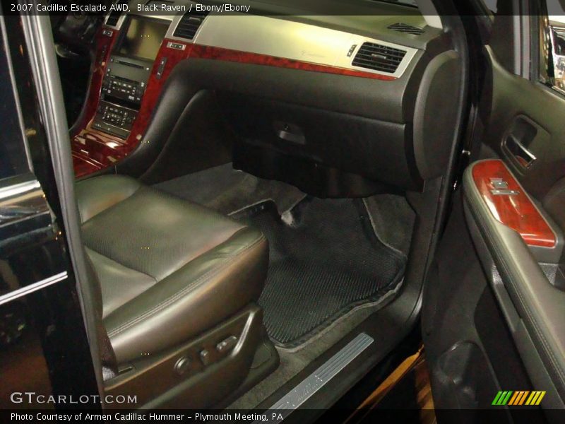 Black Raven / Ebony/Ebony 2007 Cadillac Escalade AWD