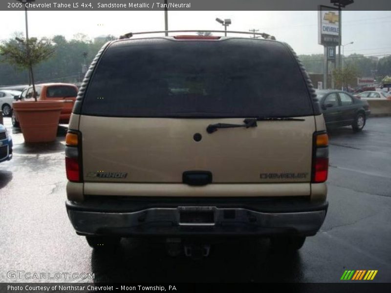 Sandstone Metallic / Tan/Neutral 2005 Chevrolet Tahoe LS 4x4