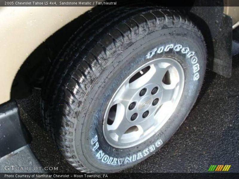 Sandstone Metallic / Tan/Neutral 2005 Chevrolet Tahoe LS 4x4