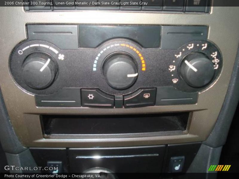 Linen Gold Metallic / Dark Slate Gray/Light Slate Gray 2006 Chrysler 300 Touring
