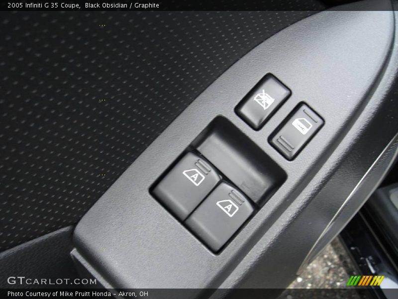 Black Obsidian / Graphite 2005 Infiniti G 35 Coupe