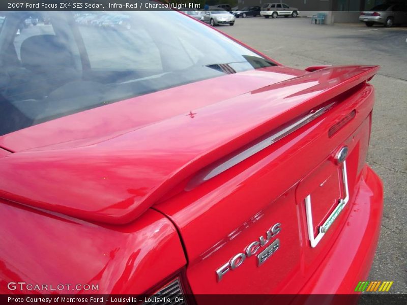 Infra-Red / Charcoal/Light Flint 2007 Ford Focus ZX4 SES Sedan