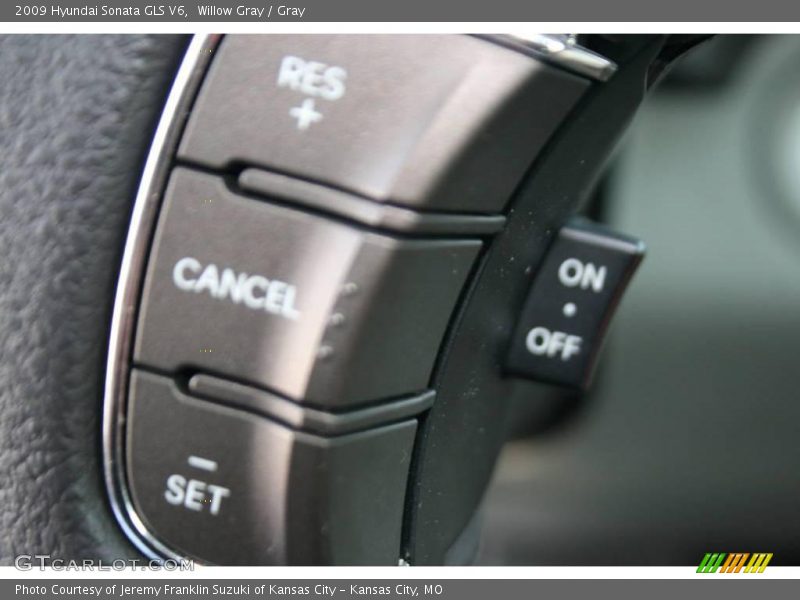 Willow Gray / Gray 2009 Hyundai Sonata GLS V6