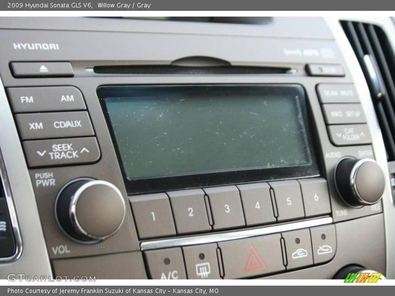 Willow Gray / Gray 2009 Hyundai Sonata GLS V6