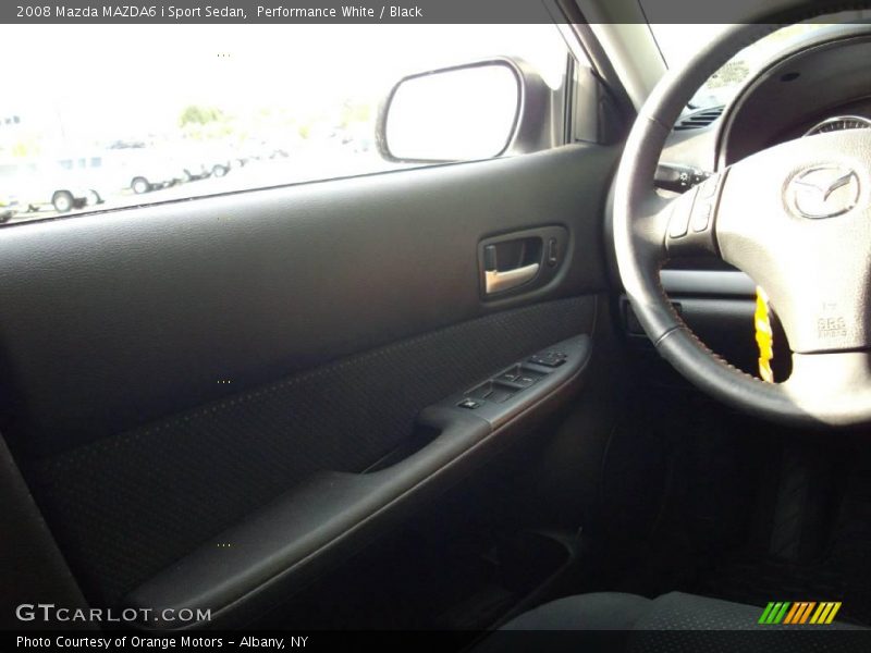Performance White / Black 2008 Mazda MAZDA6 i Sport Sedan