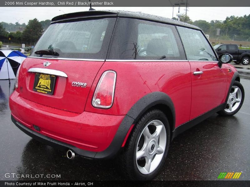 Chili Red / Black/Panther Black 2006 Mini Cooper Hardtop