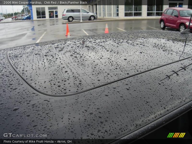Chili Red / Black/Panther Black 2006 Mini Cooper Hardtop