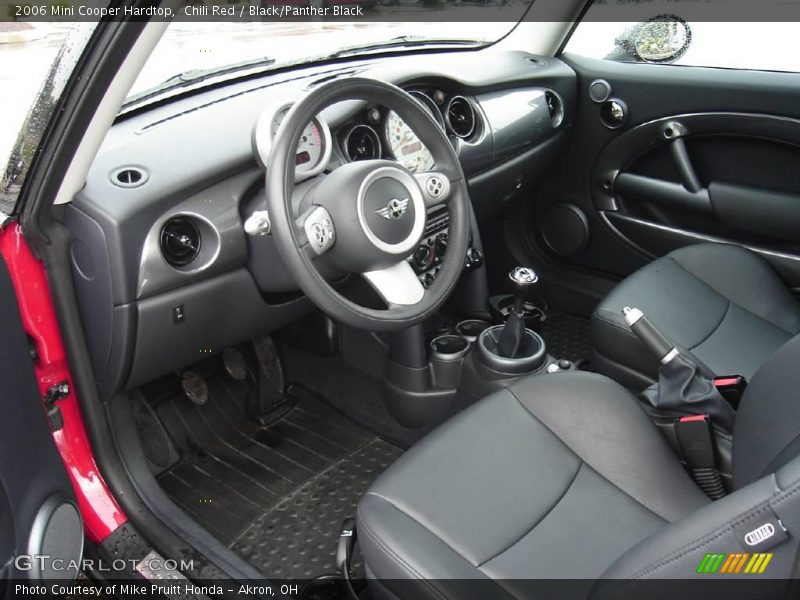 Chili Red / Black/Panther Black 2006 Mini Cooper Hardtop
