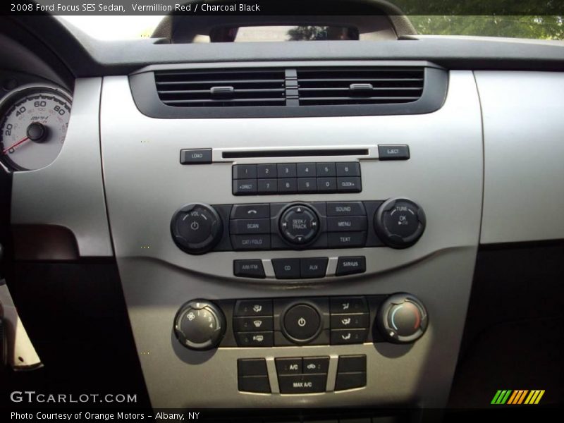 Vermillion Red / Charcoal Black 2008 Ford Focus SES Sedan