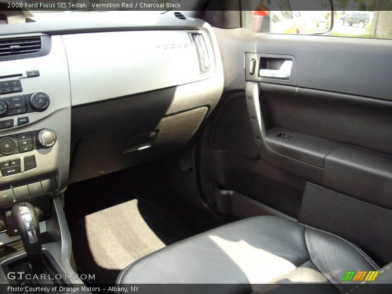 Vermillion Red / Charcoal Black 2008 Ford Focus SES Sedan