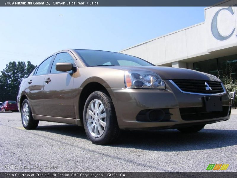 Canyon Beige Pearl / Beige 2009 Mitsubishi Galant ES