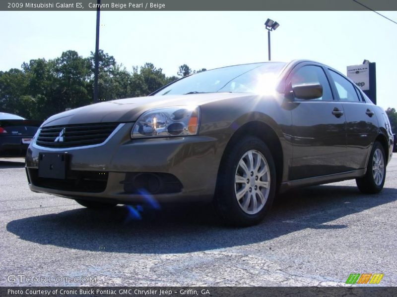 Canyon Beige Pearl / Beige 2009 Mitsubishi Galant ES