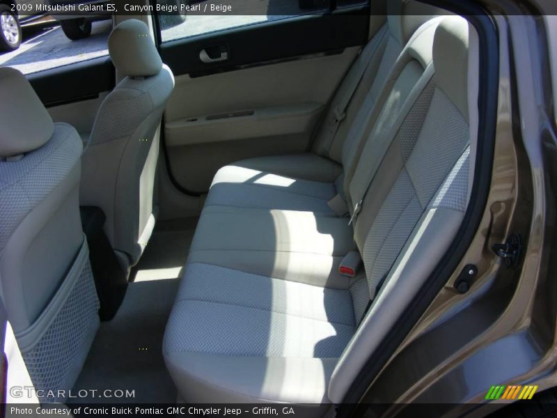 Canyon Beige Pearl / Beige 2009 Mitsubishi Galant ES