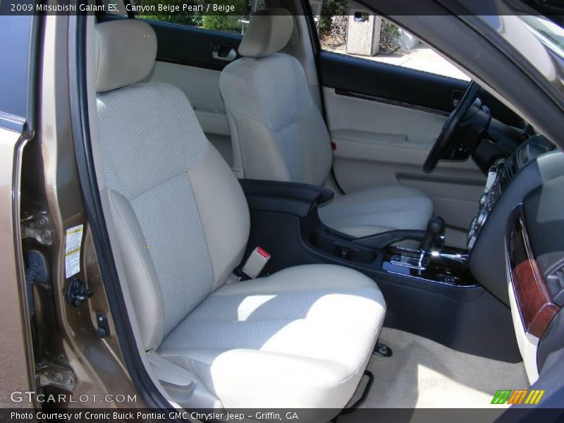 Canyon Beige Pearl / Beige 2009 Mitsubishi Galant ES