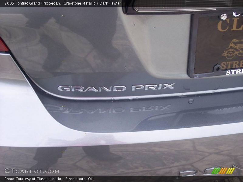 Graystone Metallic / Dark Pewter 2005 Pontiac Grand Prix Sedan