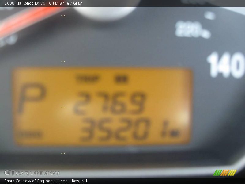 Clear White / Gray 2008 Kia Rondo LX V6