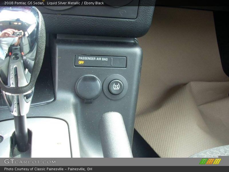 Liquid Silver Metallic / Ebony Black 2008 Pontiac G6 Sedan