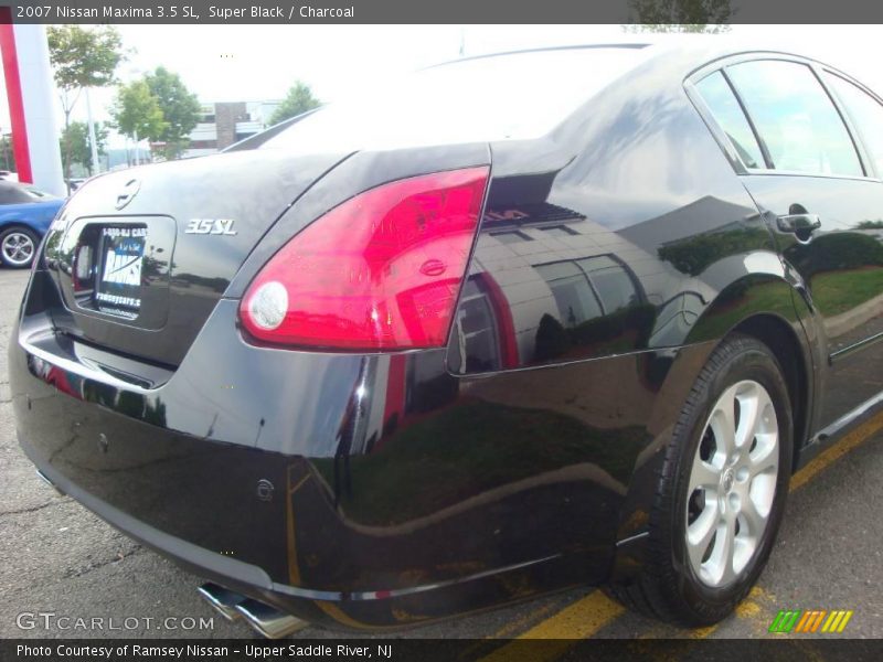 Super Black / Charcoal 2007 Nissan Maxima 3.5 SL