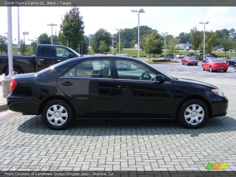 Black / Taupe 2004 Toyota Camry LE
