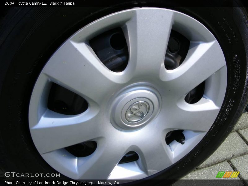 Black / Taupe 2004 Toyota Camry LE