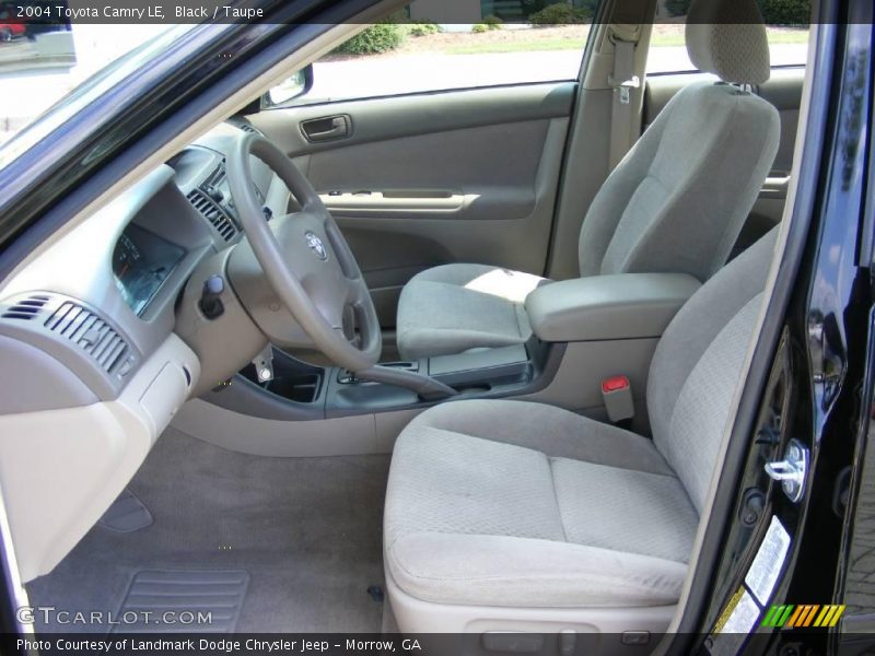 Black / Taupe 2004 Toyota Camry LE