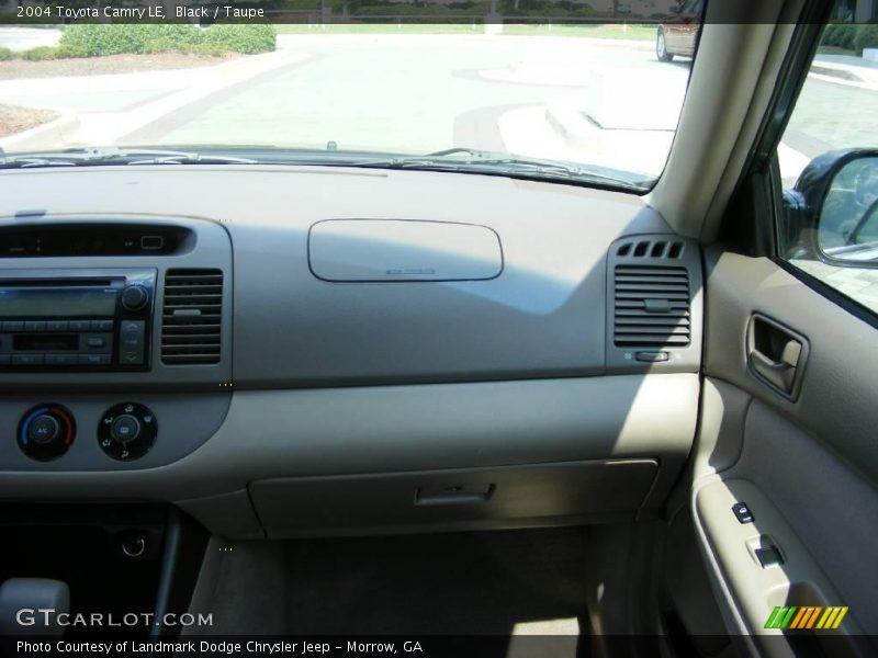 Black / Taupe 2004 Toyota Camry LE