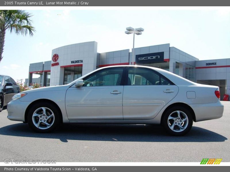 Lunar Mist Metallic / Gray 2005 Toyota Camry LE