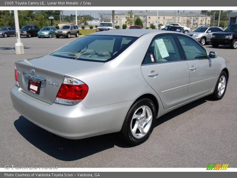 Lunar Mist Metallic / Gray 2005 Toyota Camry LE