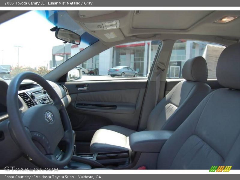 Lunar Mist Metallic / Gray 2005 Toyota Camry LE