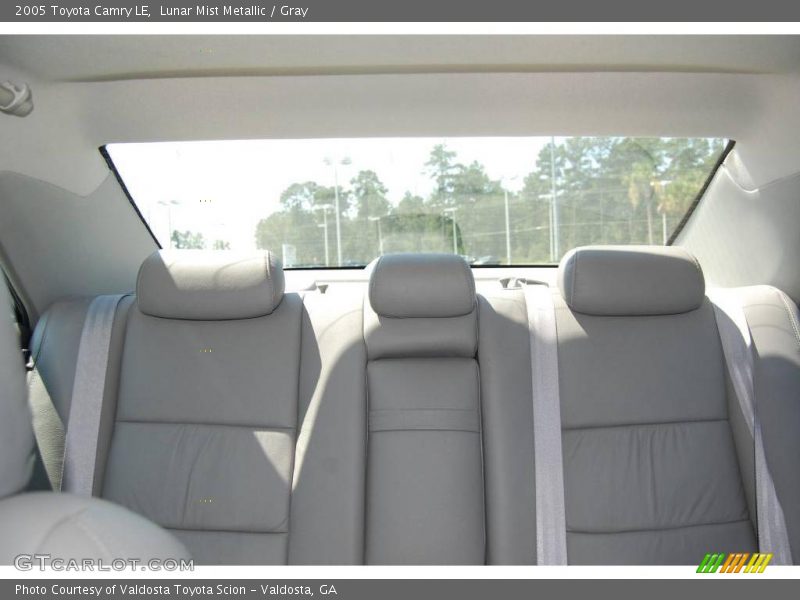 Lunar Mist Metallic / Gray 2005 Toyota Camry LE