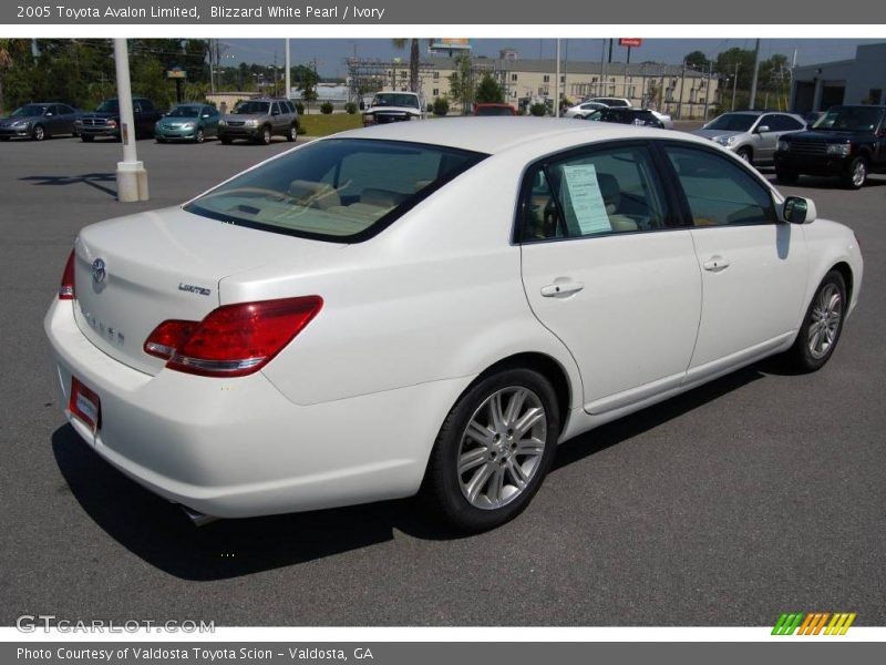Blizzard White Pearl / Ivory 2005 Toyota Avalon Limited