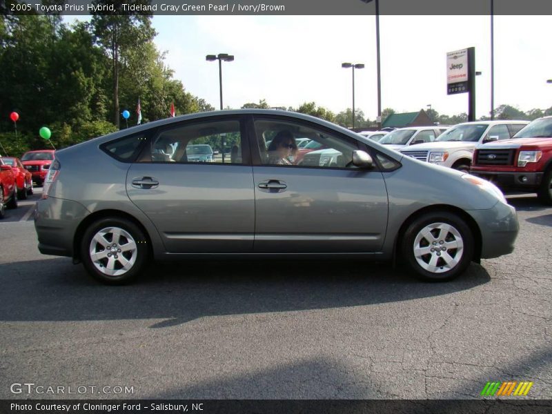 Tideland Gray Green Pearl / Ivory/Brown 2005 Toyota Prius Hybrid