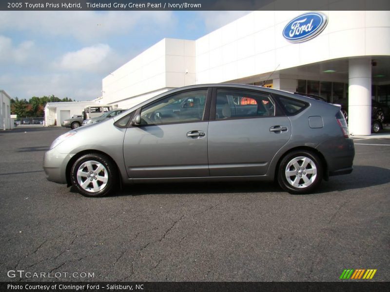 Tideland Gray Green Pearl / Ivory/Brown 2005 Toyota Prius Hybrid