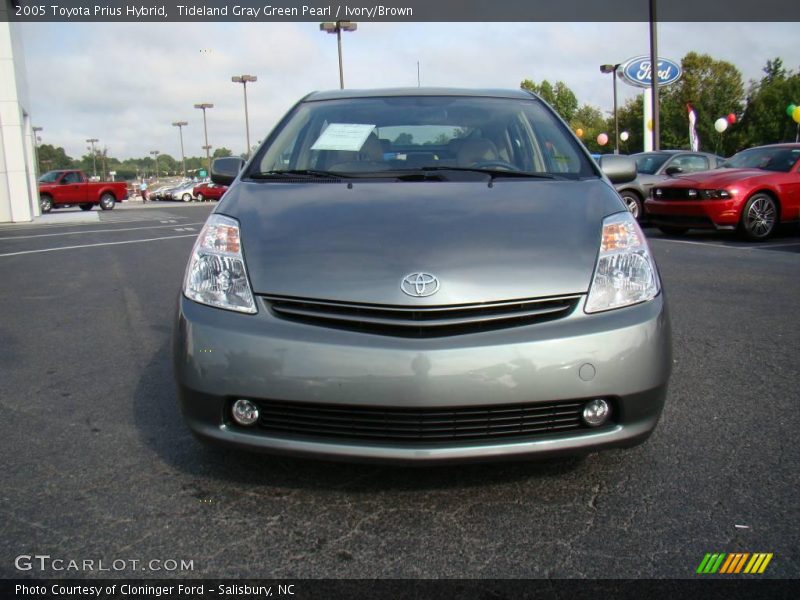 Tideland Gray Green Pearl / Ivory/Brown 2005 Toyota Prius Hybrid