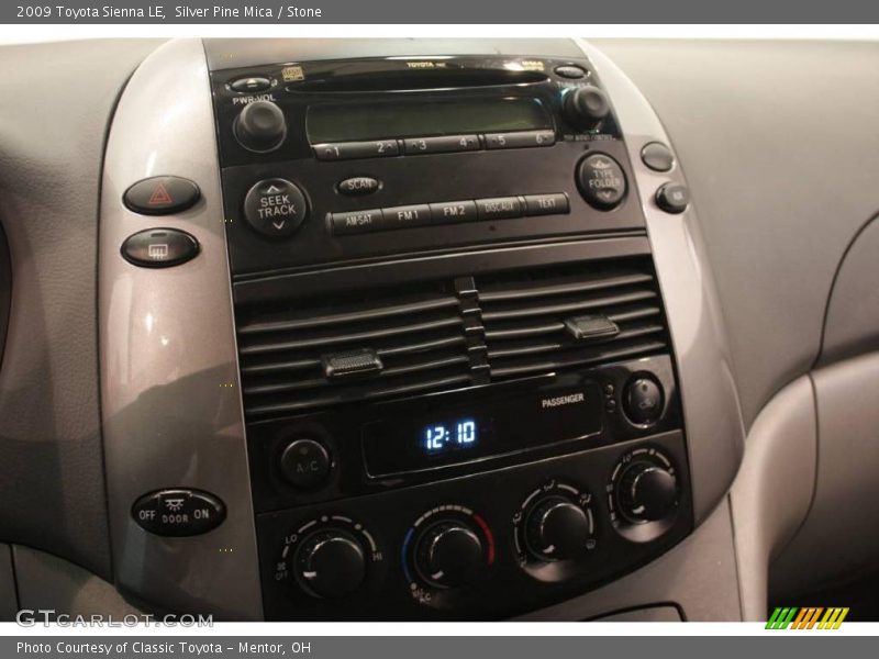 Silver Pine Mica / Stone 2009 Toyota Sienna LE