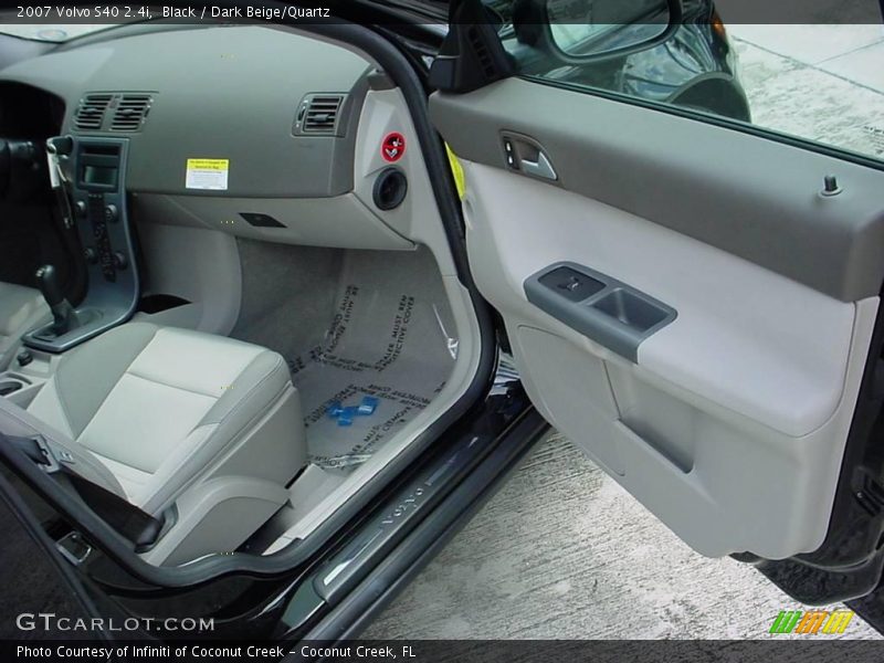 Black / Dark Beige/Quartz 2007 Volvo S40 2.4i
