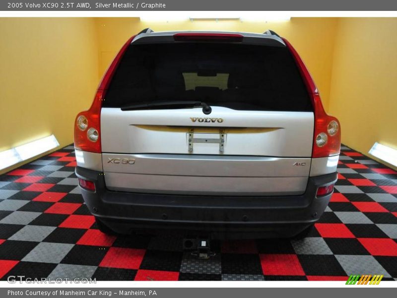 Silver Metallic / Graphite 2005 Volvo XC90 2.5T AWD
