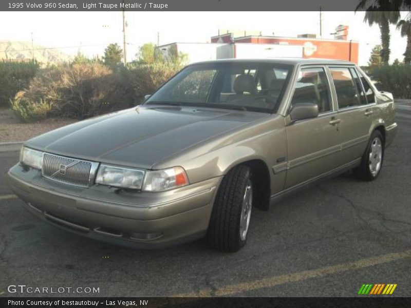 Light Taupe Metallic / Taupe 1995 Volvo 960 Sedan