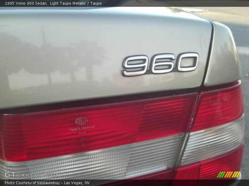 Light Taupe Metallic / Taupe 1995 Volvo 960 Sedan