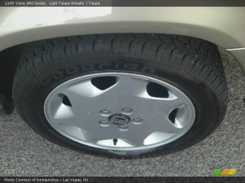 Light Taupe Metallic / Taupe 1995 Volvo 960 Sedan