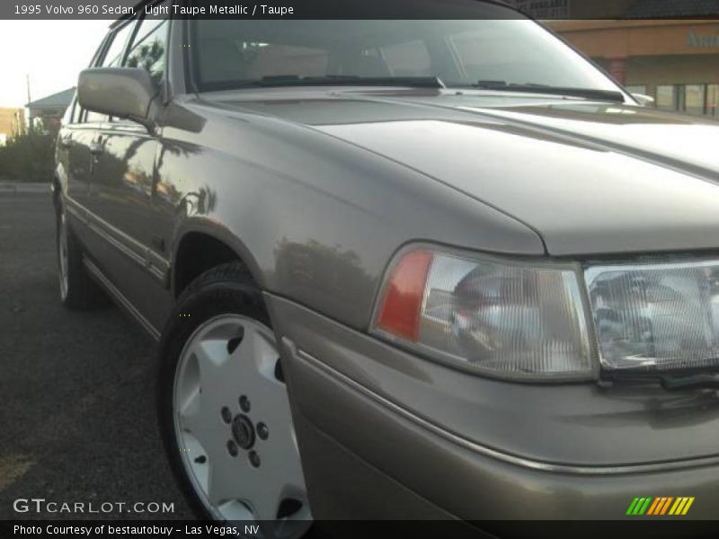 Light Taupe Metallic / Taupe 1995 Volvo 960 Sedan