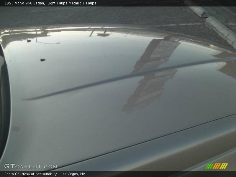 Light Taupe Metallic / Taupe 1995 Volvo 960 Sedan