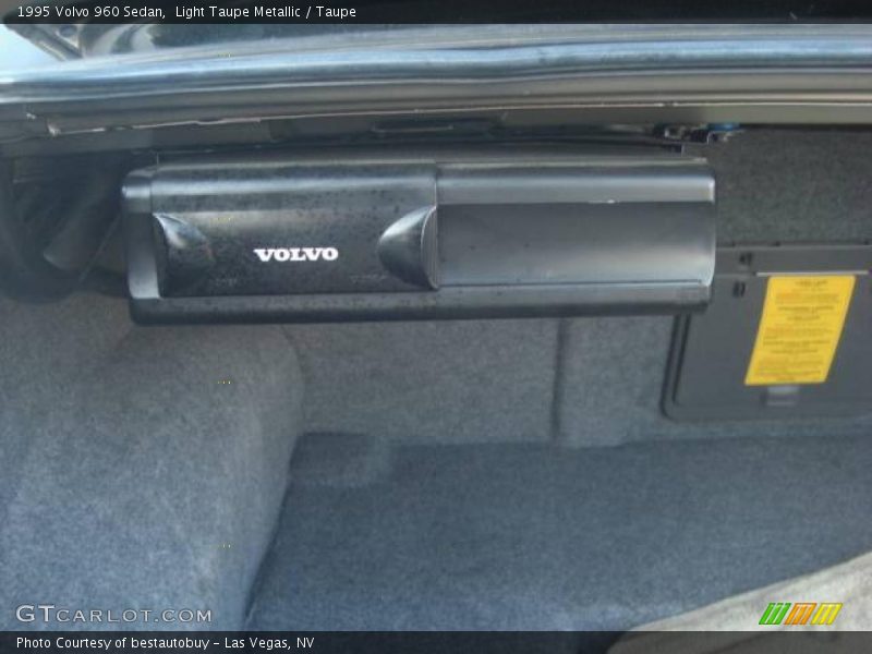 Light Taupe Metallic / Taupe 1995 Volvo 960 Sedan