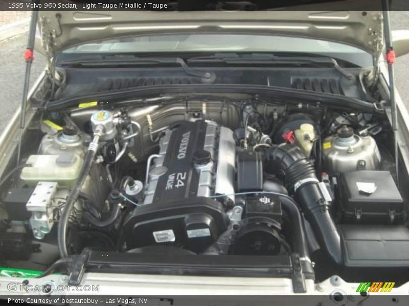 Light Taupe Metallic / Taupe 1995 Volvo 960 Sedan