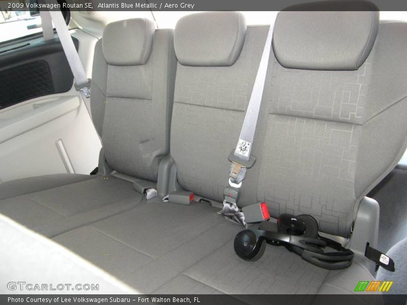 Atlantis Blue Metallic / Aero Grey 2009 Volkswagen Routan SE