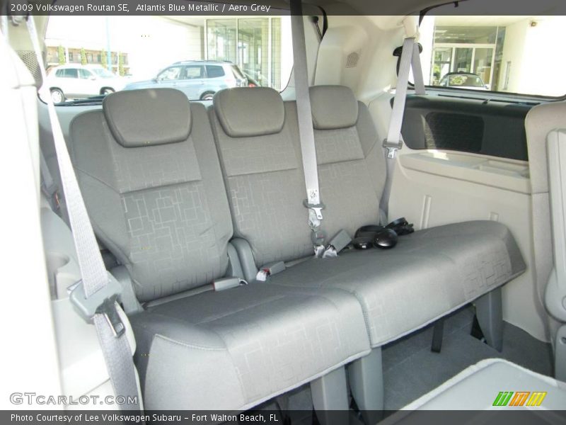 Atlantis Blue Metallic / Aero Grey 2009 Volkswagen Routan SE