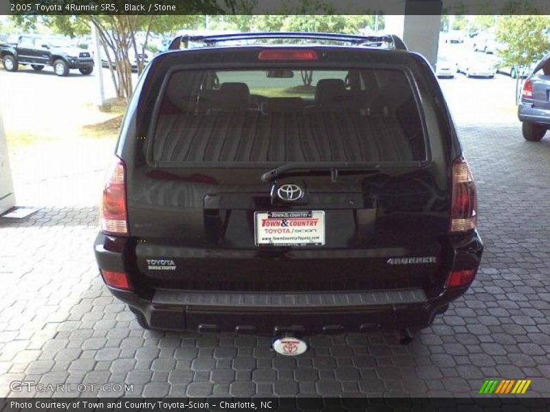 Black / Stone 2005 Toyota 4Runner SR5