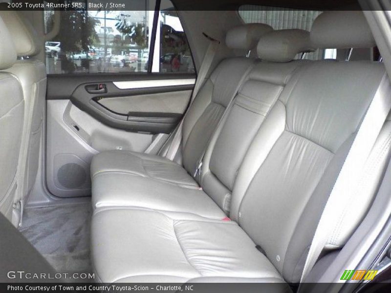Black / Stone 2005 Toyota 4Runner SR5