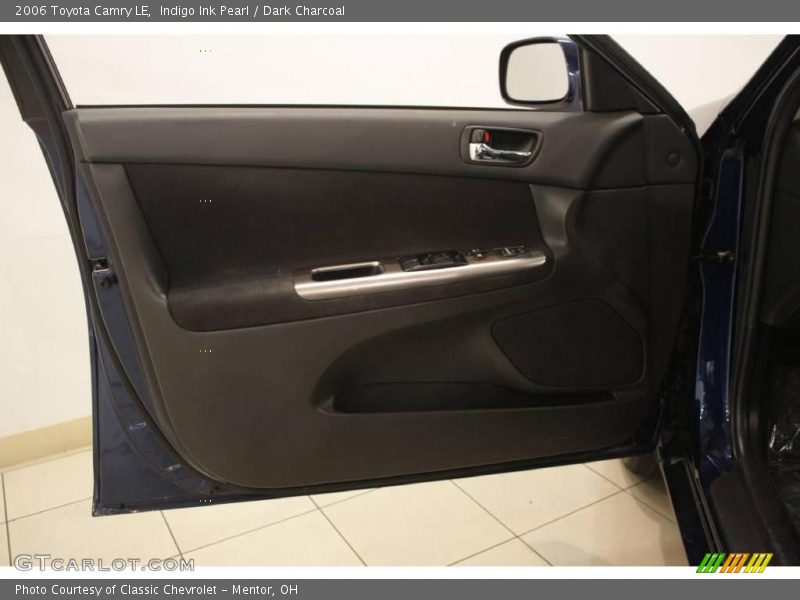 Indigo Ink Pearl / Dark Charcoal 2006 Toyota Camry LE